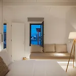 Noble Pearl Paros * Санта-Мария