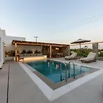 Noble Pearl Paros Дом отдыха Санта-Мария