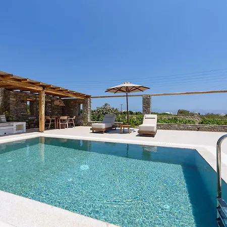 Noble Pearl Paros Feriehus *