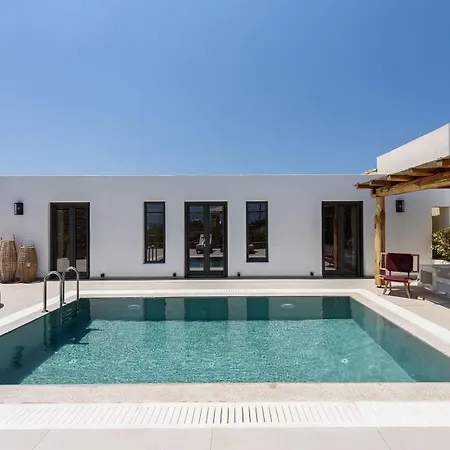 Noble Pearl Paros Feriehus