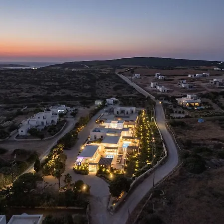 Noble Pearl Paros Feriehus