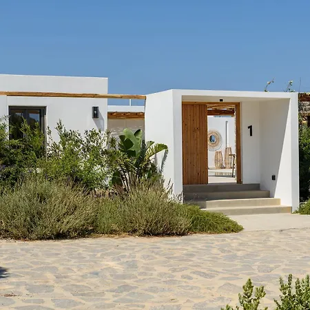 Noble Pearl Paros *