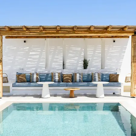 Noble Pearl Paros * Santa Maria (Paros)