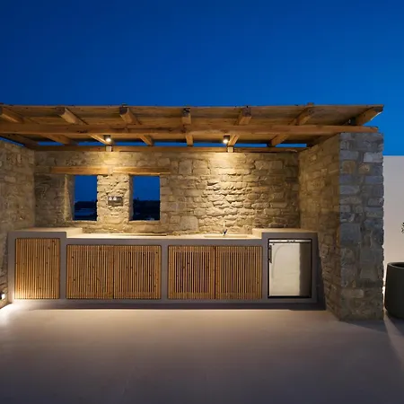Noble Pearl Paros Feriehus