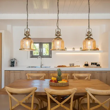 Noble Pearl Paros * Santa Maria (Paros)