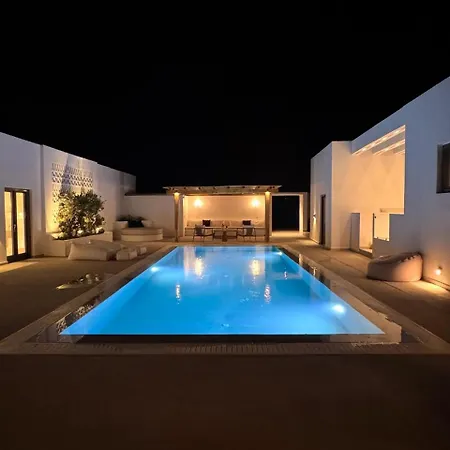 Noble Pearl Paros Holiday home *