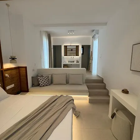 Noble Pearl Paros Holiday home *