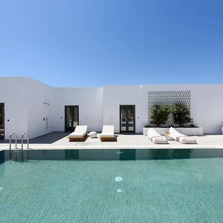 Noble Pearl Paros *