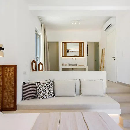 Noble Pearl Paros