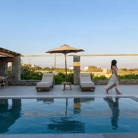 Noble Pearl Paros Feriehus