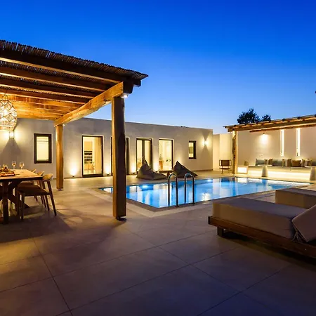 Feriehus Noble Pearl Paros Santa Maria (Paros)