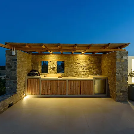 Noble Pearl Paros Santa Maria (Paros)