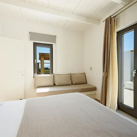 Noble Pearl Paros Feriehus