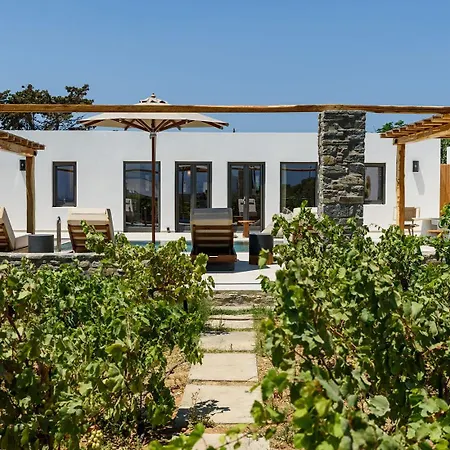 Noble Pearl Paros *