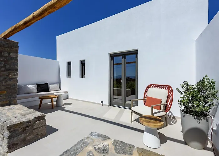 Noble Pearl Paros * Santa Maria (Paros)