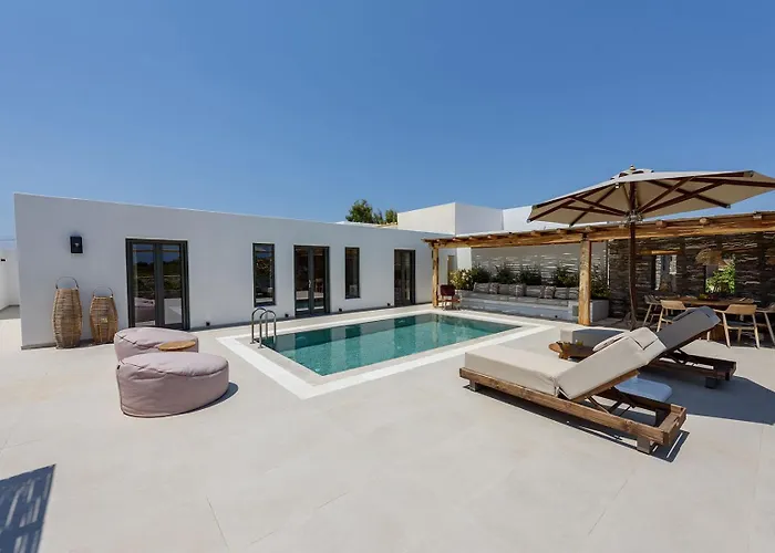 Noble Pearl Paros Feriehus *