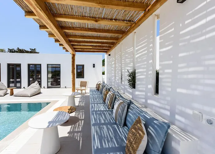 Noble Pearl Paros Santa Maria (Paros)